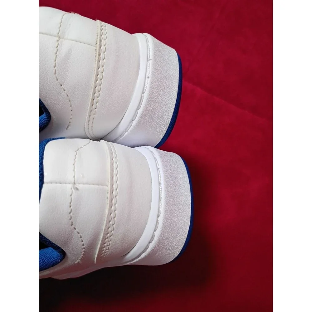 Under Armour White and Blue Kids Lace-Up Sneakers Size 5y